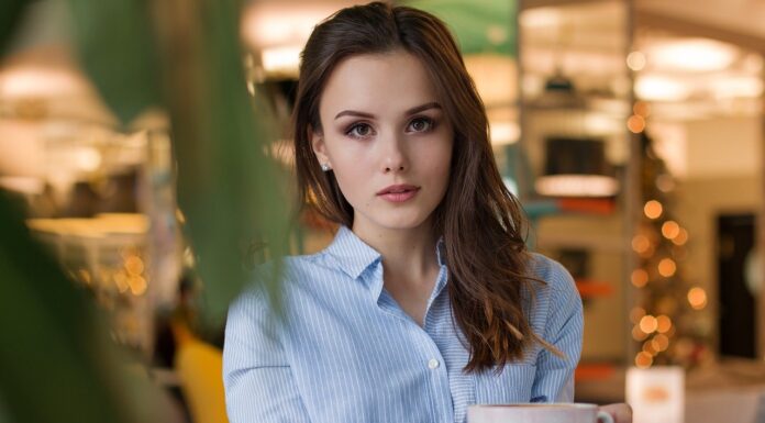 Wake Your Skin Up with Caffeine – Incredible Benefits of Using Coffee for Skin and Hair